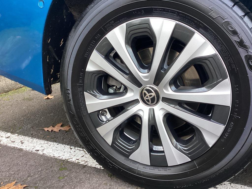 used 2021 Toyota Prius car, priced at $24,981