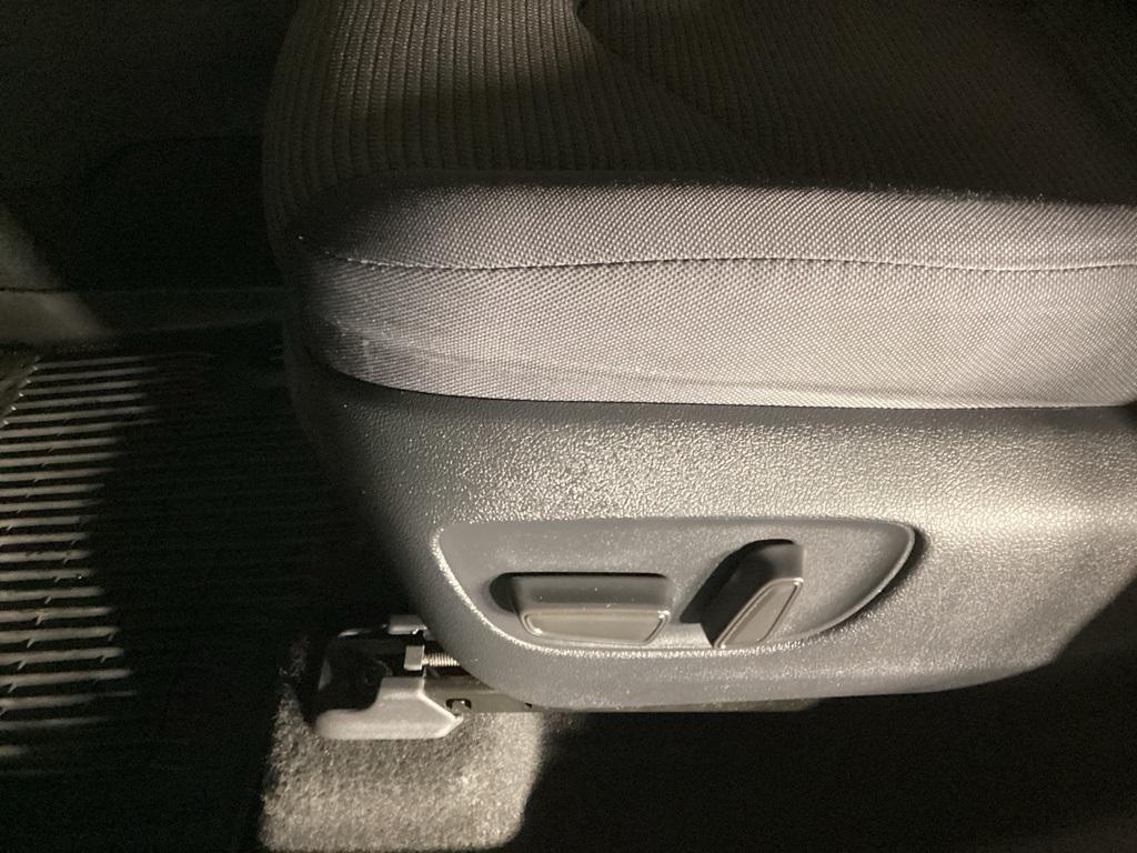 used 2023 Toyota Highlander car, priced at $35,481