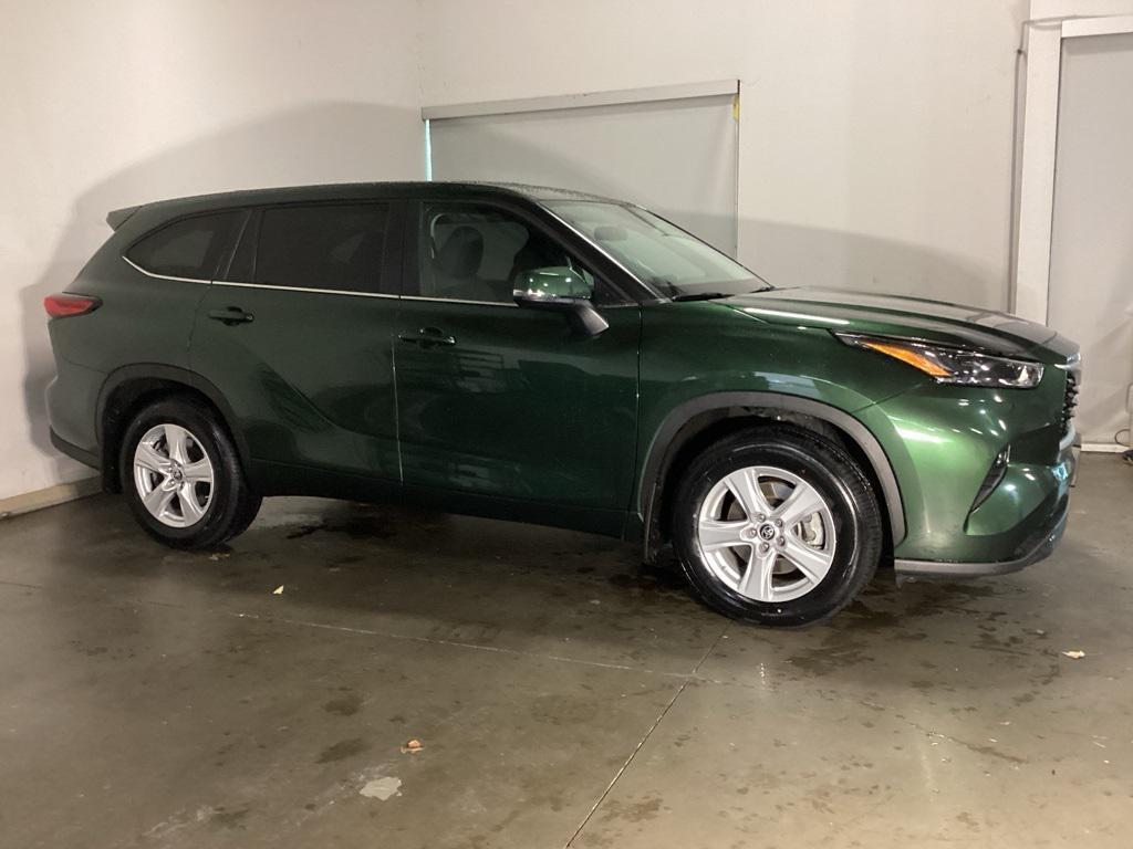 used 2023 Toyota Highlander car, priced at $35,481