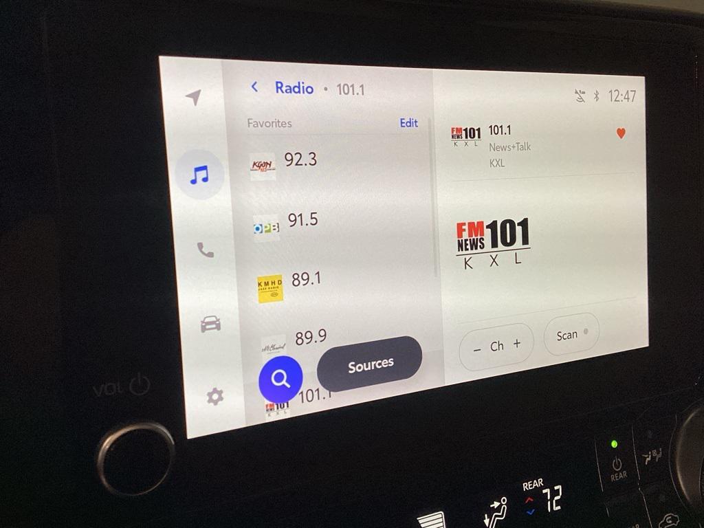 used 2023 Toyota Highlander car, priced at $35,481