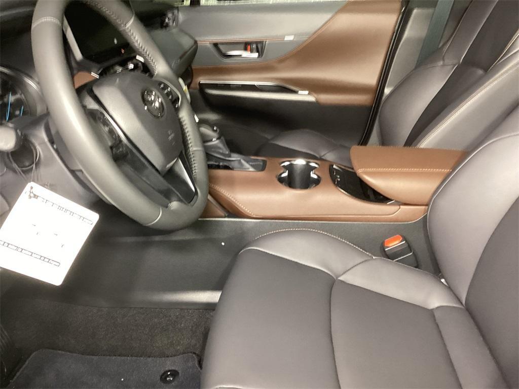 new 2024 Toyota Venza car, priced at $41,564