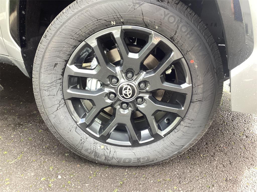 new 2025 Toyota Tundra Hybrid car, priced at $74,866