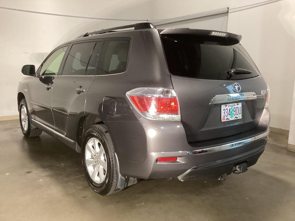 used 2012 Toyota Highlander Hybrid car, priced at $18,981