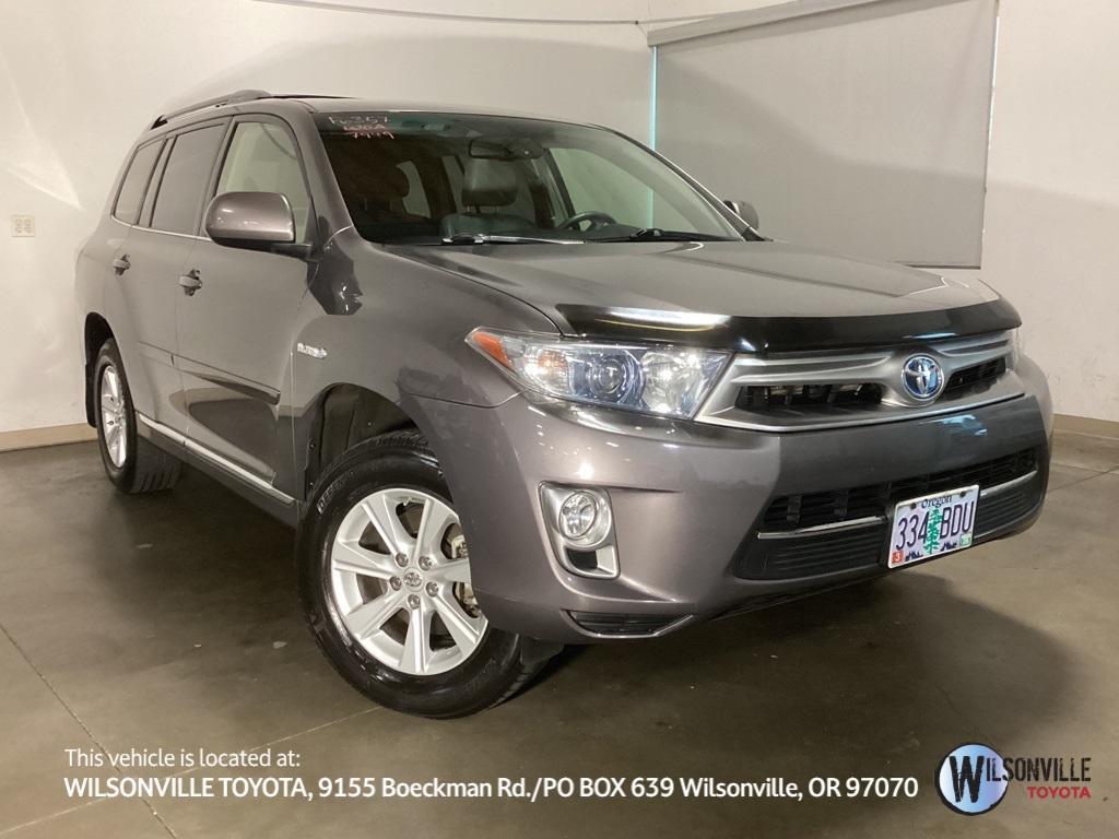 used 2012 Toyota Highlander Hybrid car, priced at $18,981