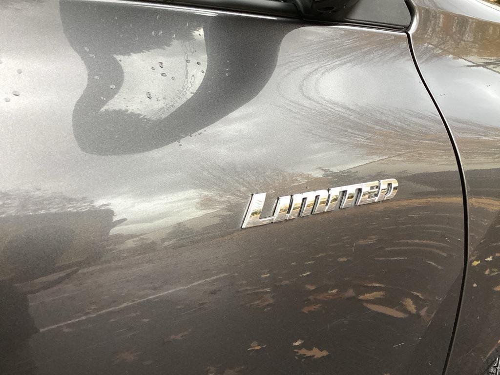 used 2008 Toyota Highlander car, priced at $9,481