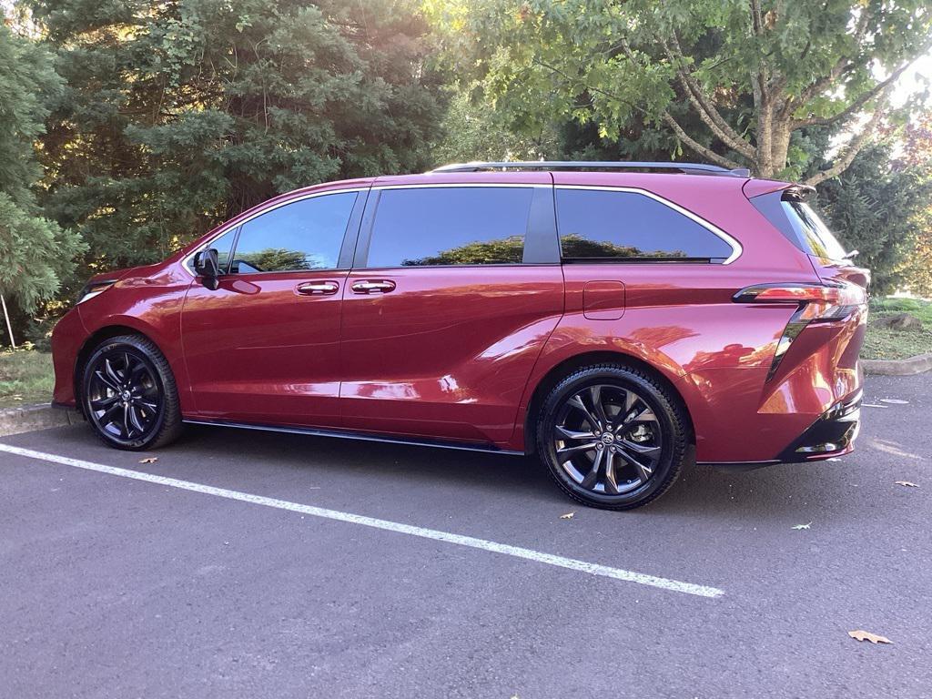 used 2022 Toyota Sienna car, priced at $40,981