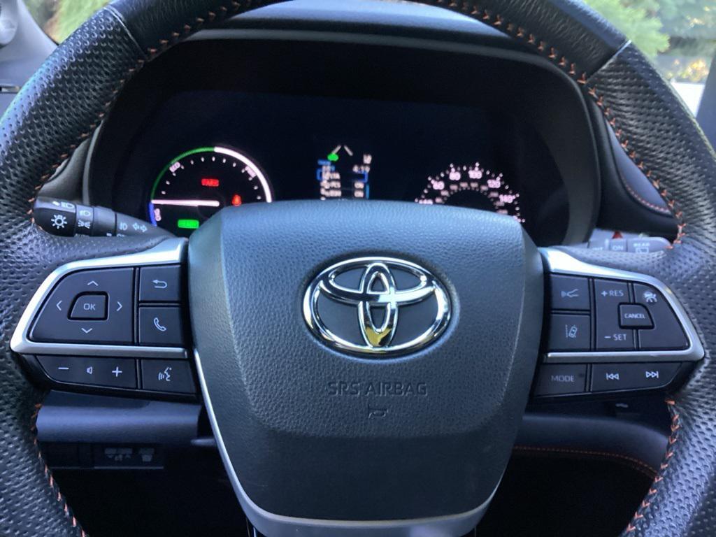 used 2022 Toyota Sienna car, priced at $40,981