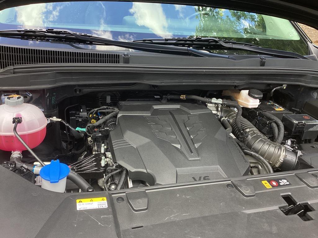 used 2023 Kia Carnival car, priced at $30,481