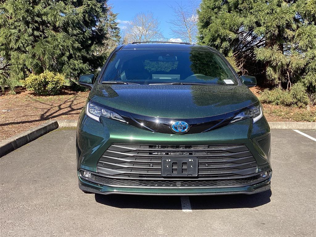 new 2025 Toyota Sienna car, priced at $54,140