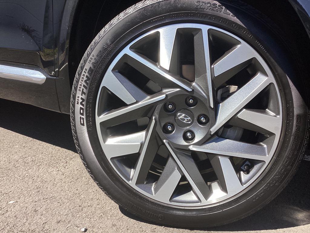 used 2023 Hyundai Santa Fe car, priced at $29,981