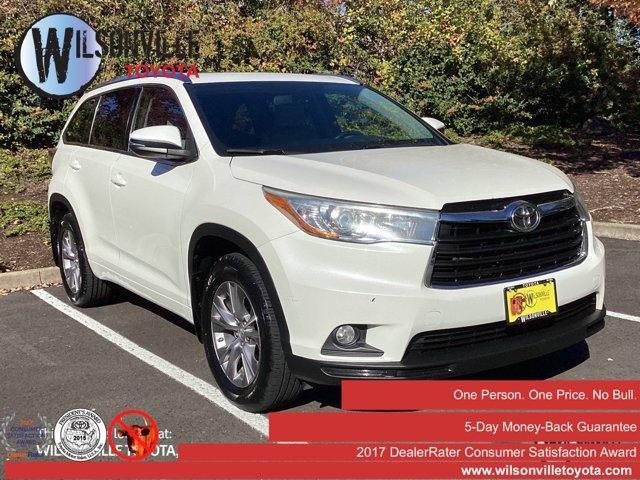 used 2015 Toyota Highlander car, priced at $20,981