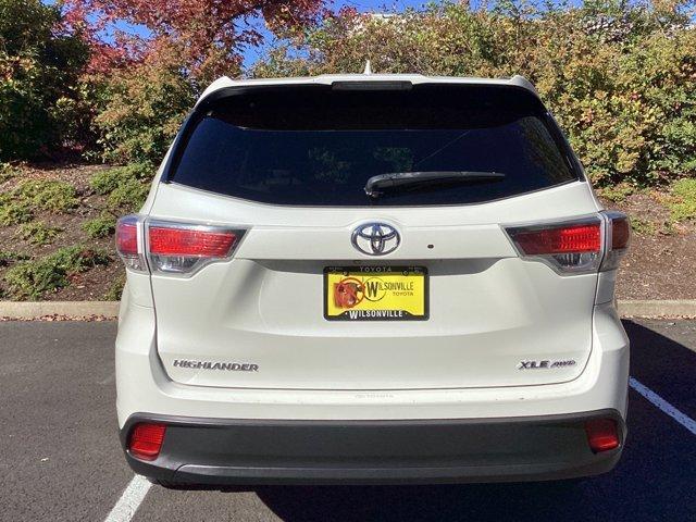 used 2015 Toyota Highlander car, priced at $20,981