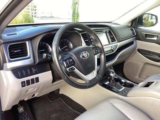 used 2015 Toyota Highlander car, priced at $20,981