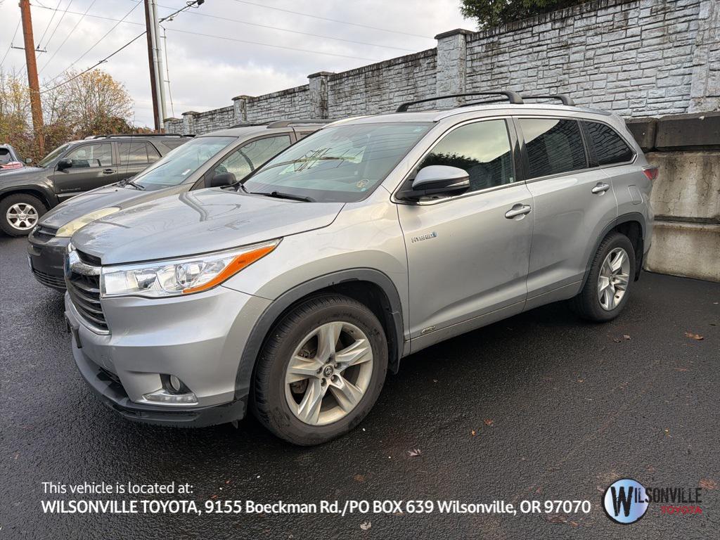 used 2016 Toyota Highlander Hybrid car, priced at $23,874