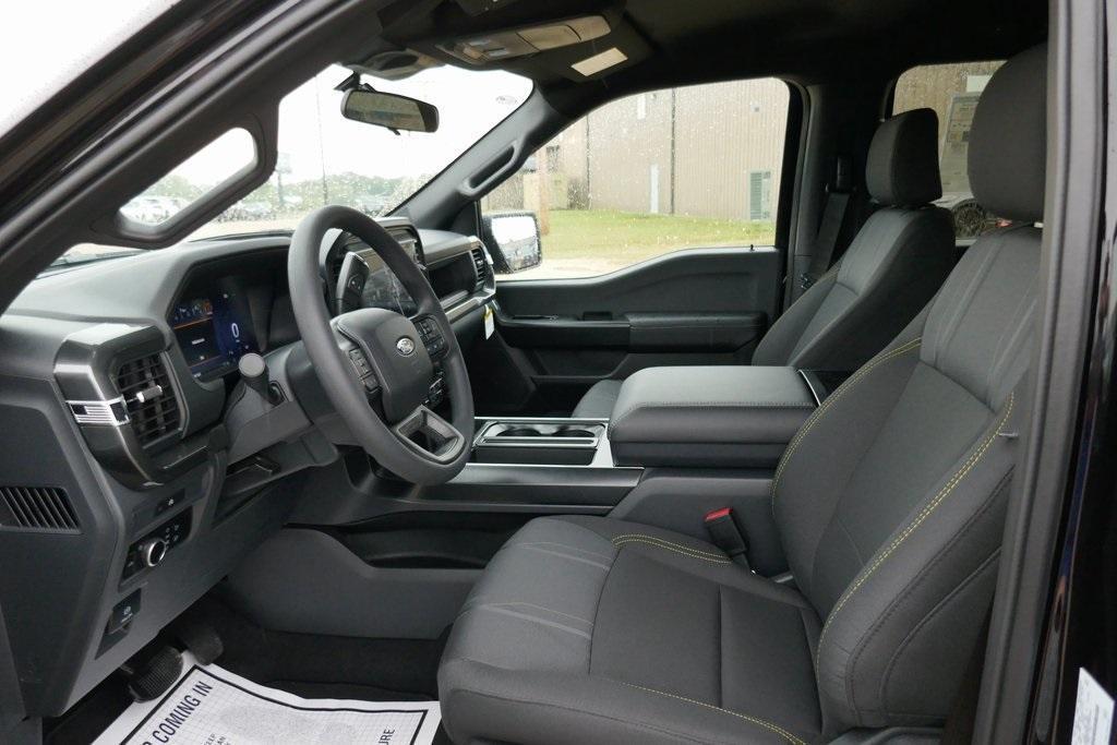 new 2025 Ford F-150 car, priced at $44,702