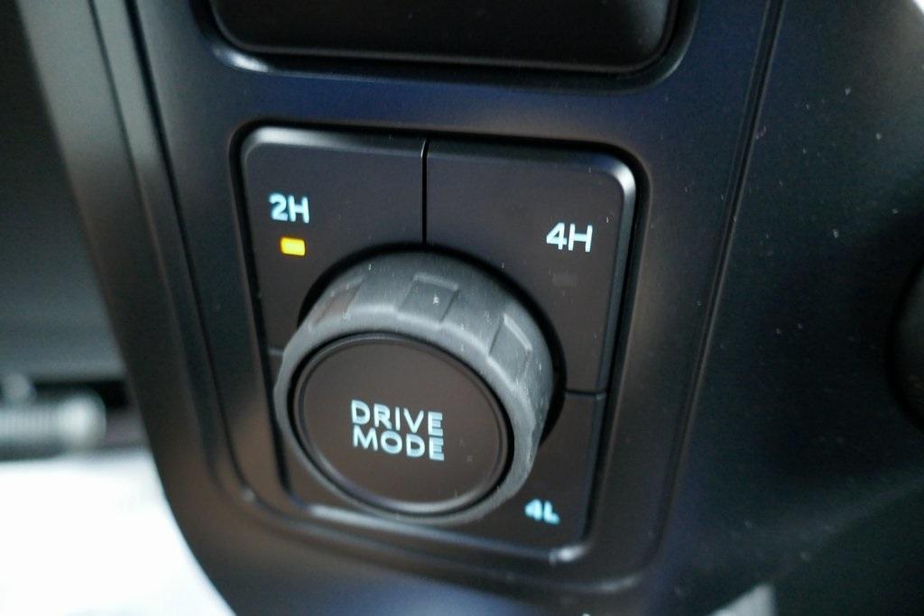 new 2025 Ford F-150 car, priced at $44,702