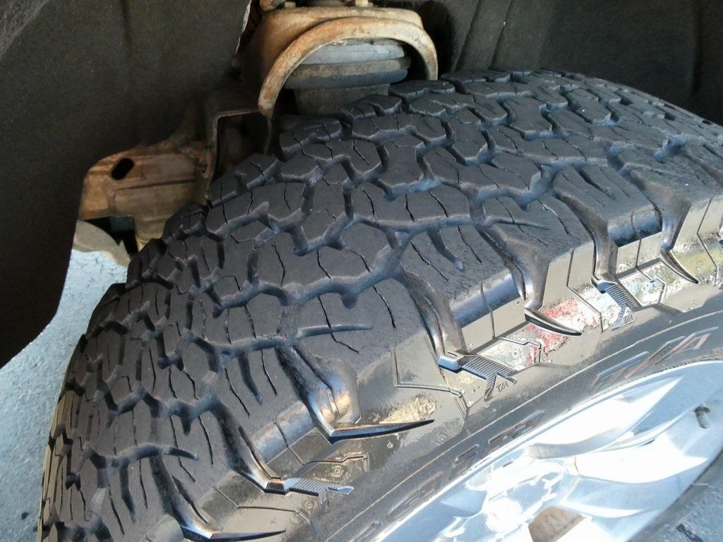 used 2015 Chevrolet Silverado 1500 car, priced at $17,995