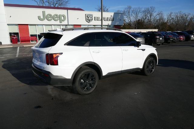 used 2023 Kia Sorento car, priced at $30,495