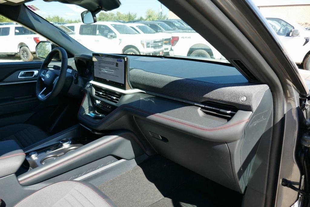 new 2025 Ford Explorer car, priced at $43,983
