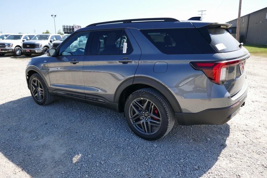 new 2025 Ford Explorer car, priced at $43,983