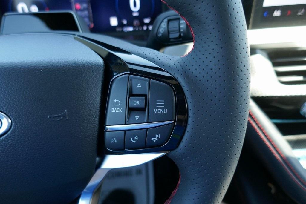 new 2025 Ford Explorer car, priced at $43,983