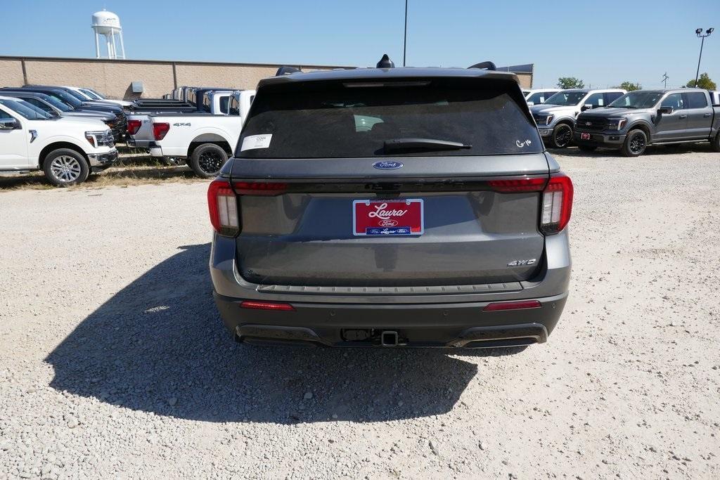 new 2025 Ford Explorer car, priced at $43,983