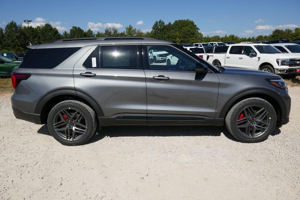 new 2025 Ford Explorer car, priced at $43,983