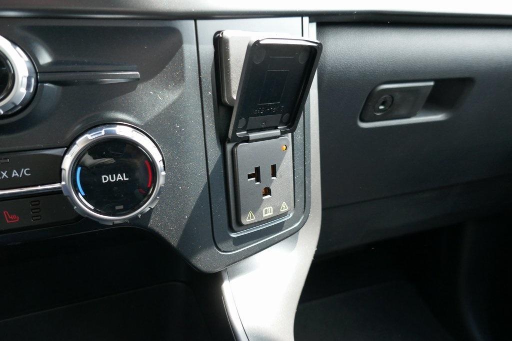 new 2025 Ford F-150 car, priced at $61,163