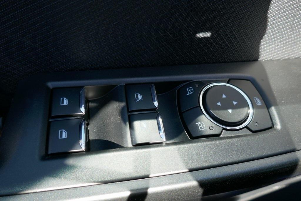 new 2025 Ford F-150 car, priced at $42,496