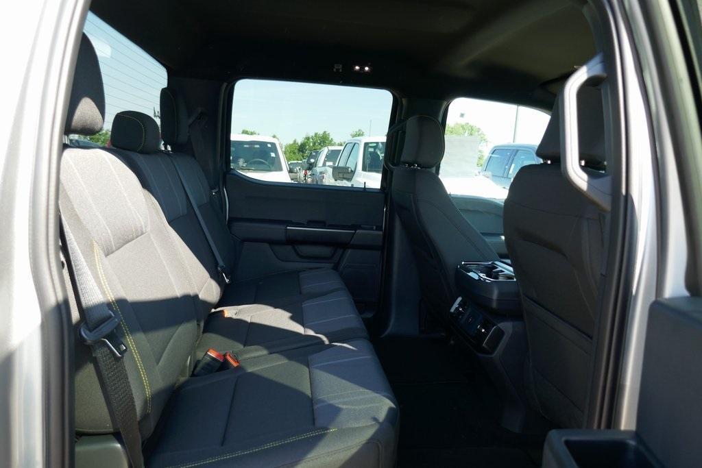 new 2025 Ford F-150 car, priced at $42,067