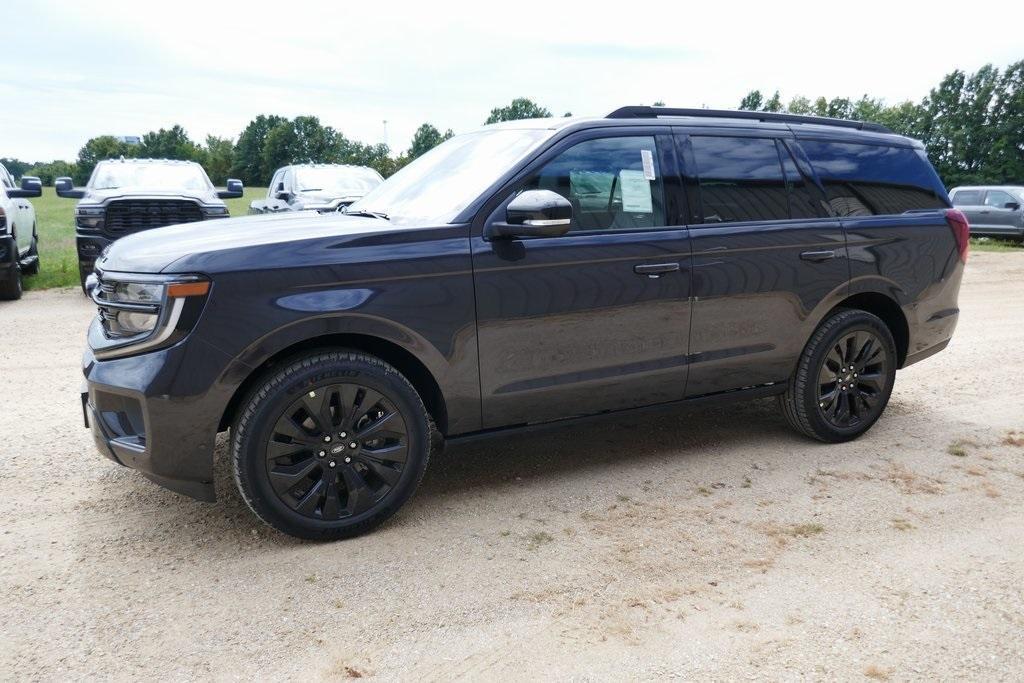 new 2025 Ford Expedition car, priced at $75,790
