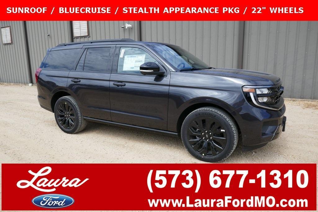 new 2025 Ford Expedition car, priced at $76,790