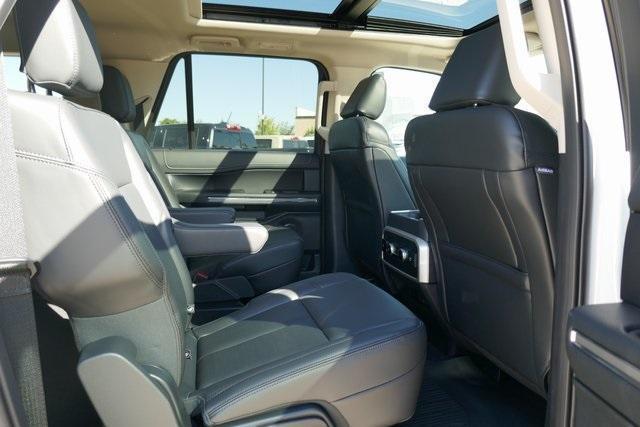 new 2024 Ford Expedition Max car, priced at $65,101