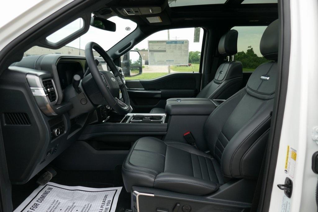 new 2025 Ford F-250 car, priced at $89,373