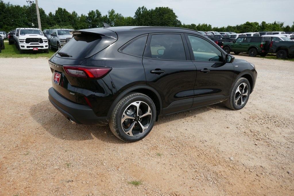 new 2025 Ford Escape car, priced at $30,022
