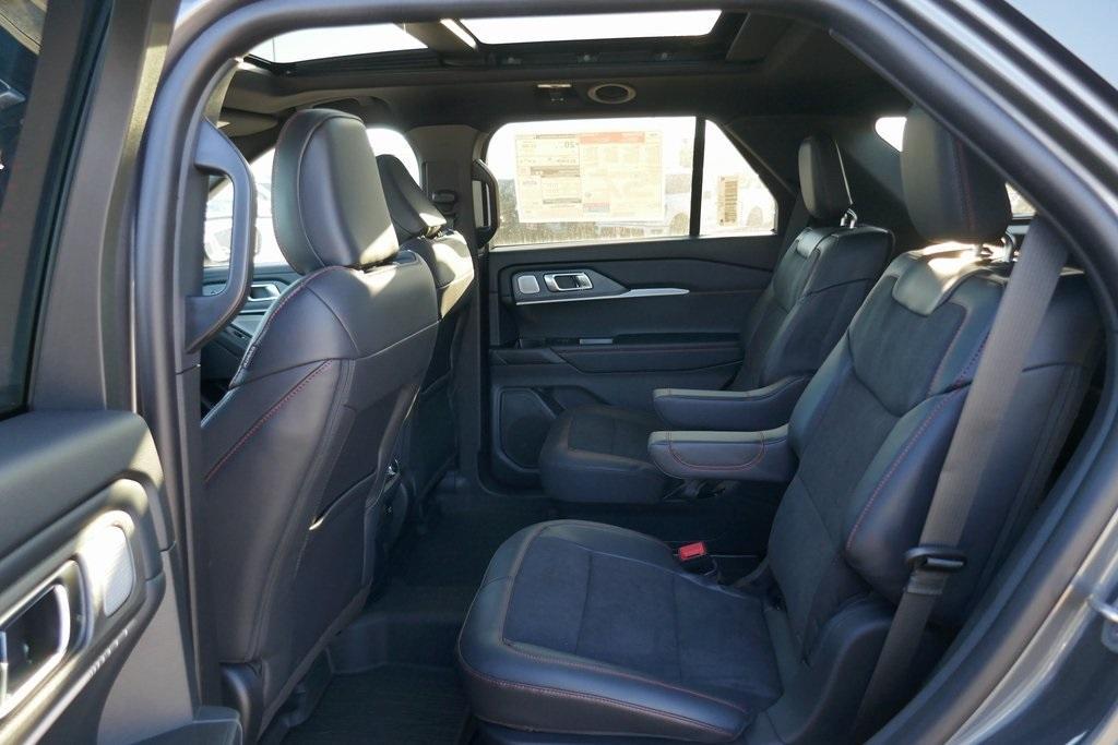 new 2025 Ford Explorer car, priced at $57,284