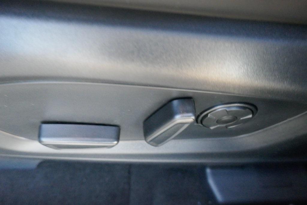 new 2025 Ford Explorer car, priced at $57,284