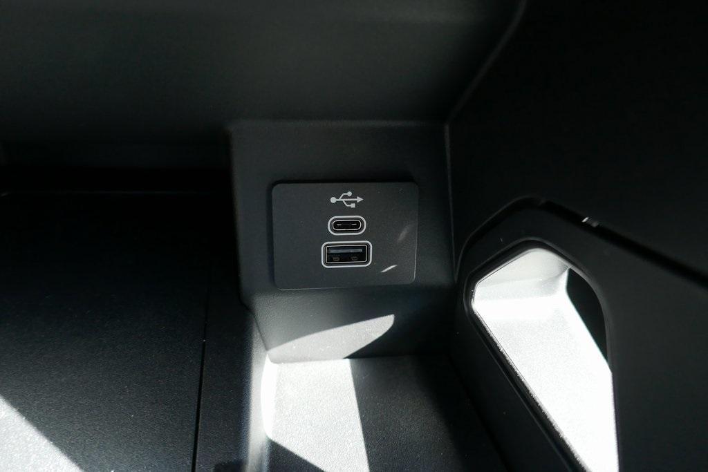 new 2025 Ford Ranger car, priced at $34,400