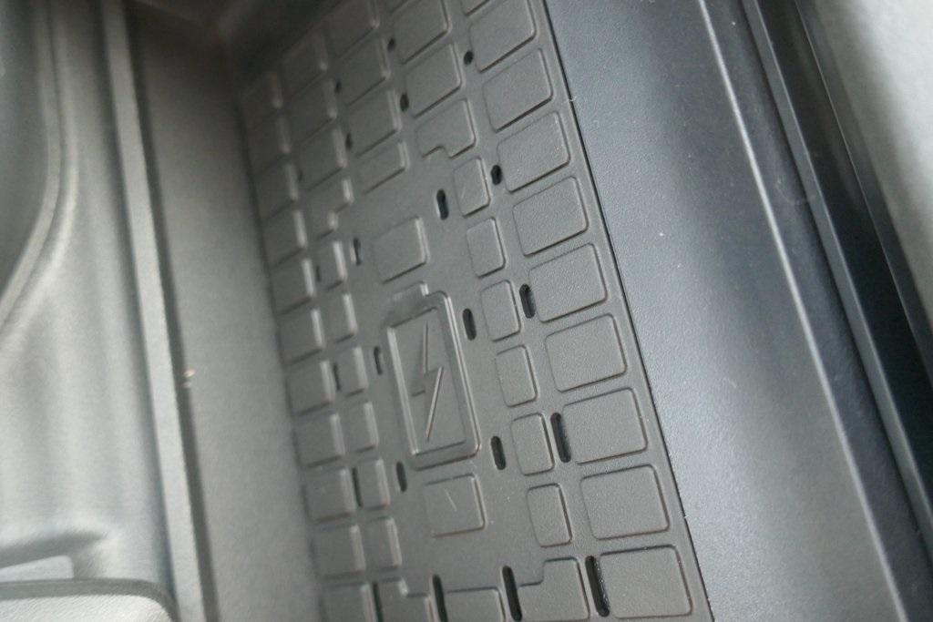 new 2025 Ford Expedition car, priced at $79,170