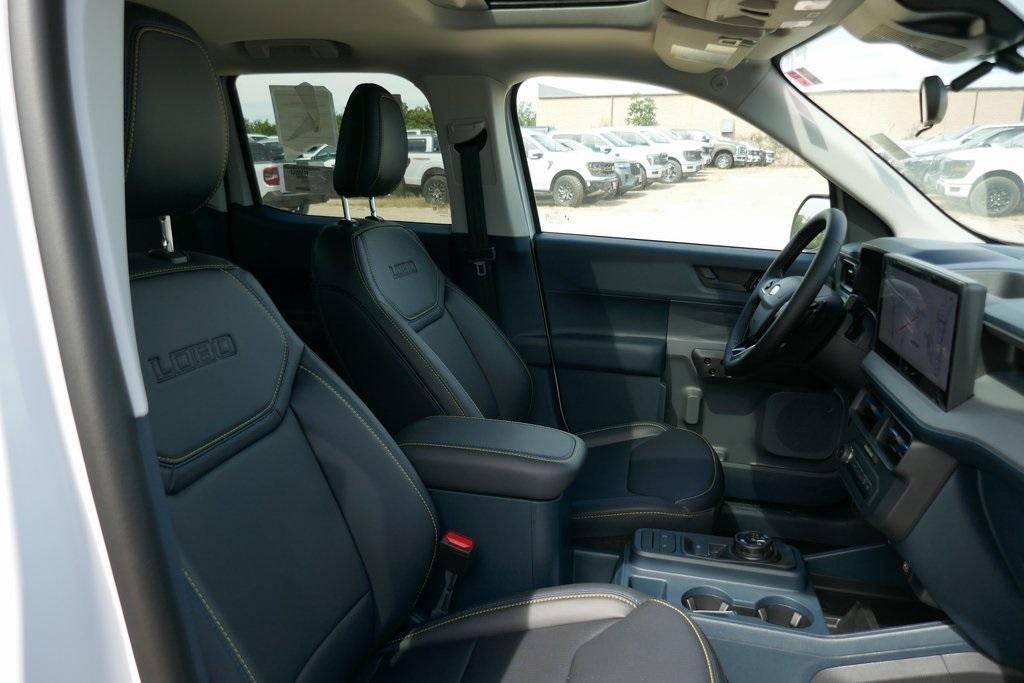 new 2025 Ford Maverick car, priced at $33,752