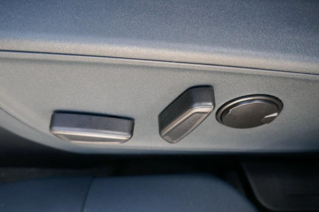 new 2025 Ford Maverick car, priced at $37,669