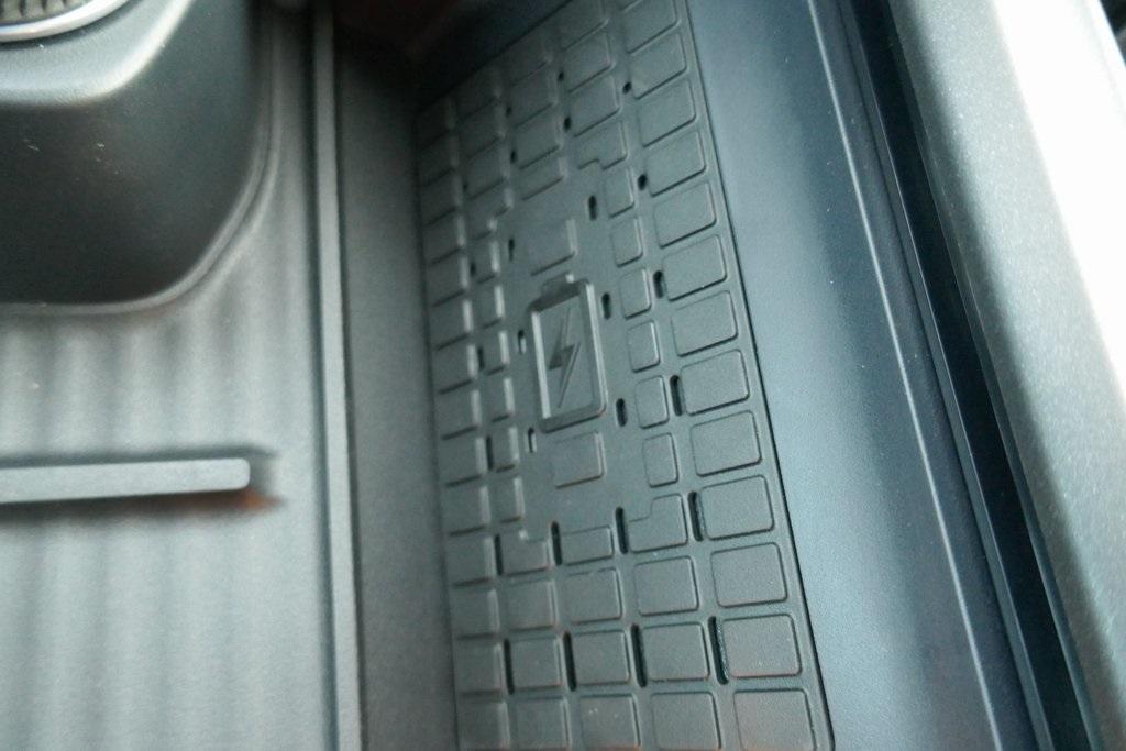 new 2025 Ford Expedition car, priced at $78,655