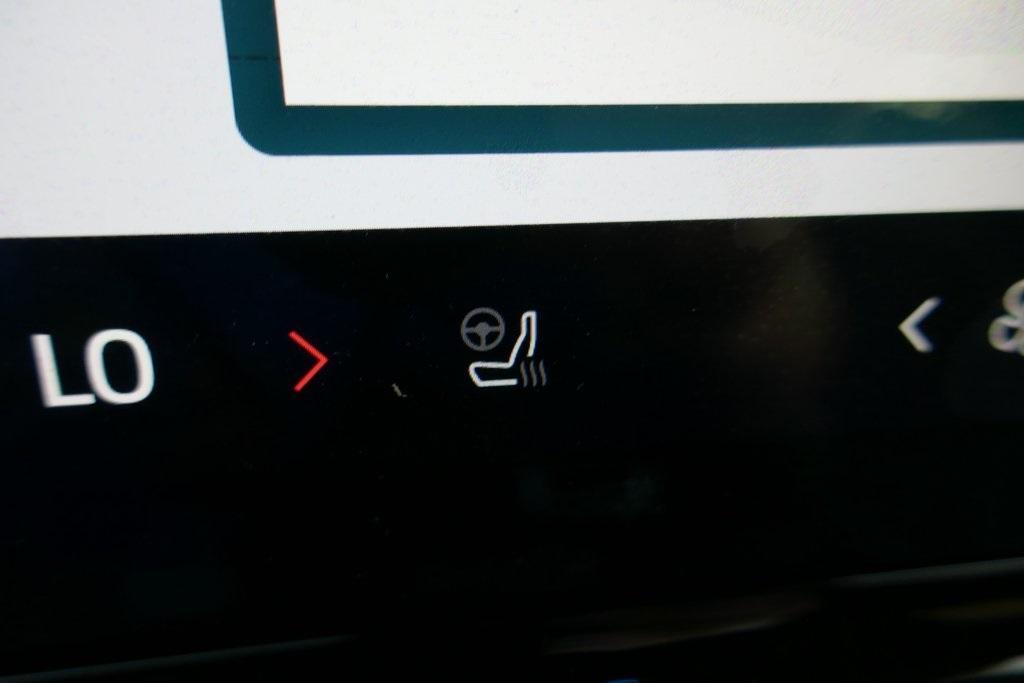 new 2025 Ford Expedition car, priced at $78,655