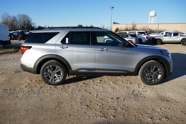 new 2025 Ford Explorer car, priced at $45,939