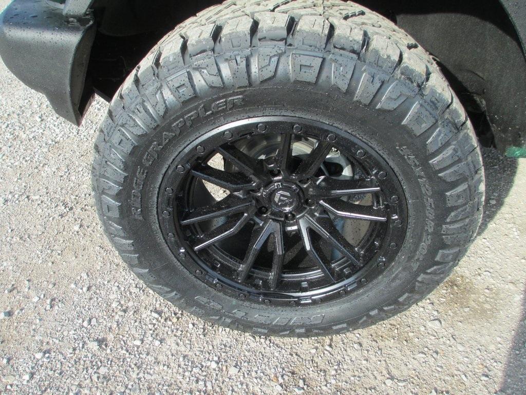 new 2025 Ford Bronco car, priced at $47,317
