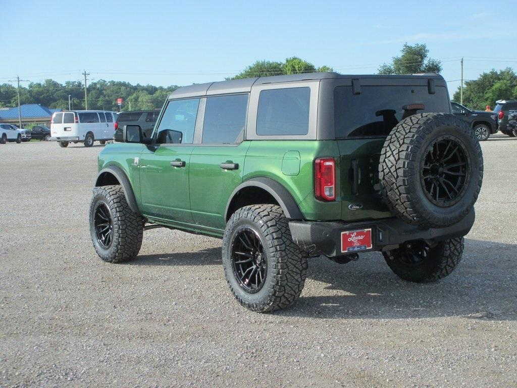 new 2025 Ford Bronco car, priced at $47,317