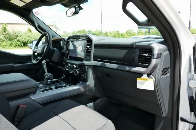 new 2025 Ford F-150 car, priced at $53,923