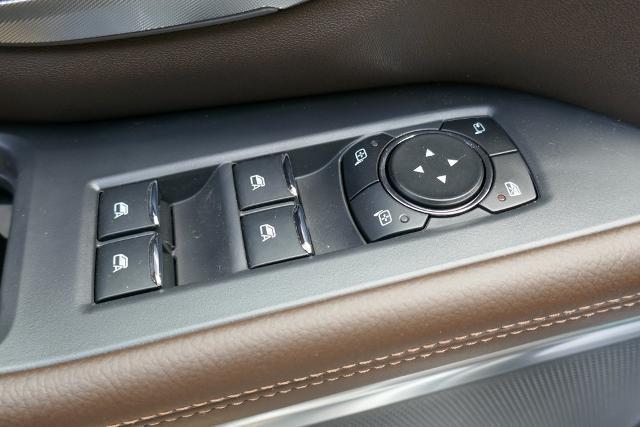 new 2025 Ford Expedition car, priced at $81,136