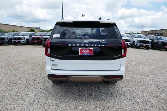 new 2025 Ford Expedition car, priced at $81,136