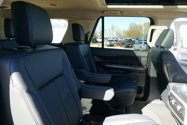 new 2024 Ford Expedition Max car, priced at $65,085